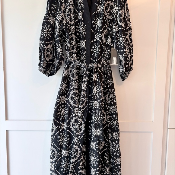 NWT Women’s Size L Worthington Black & White Embroidered Midi Shirtdress - Picture 12 of 12